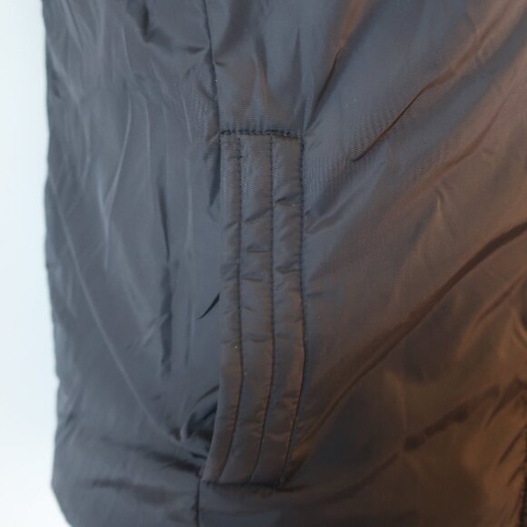 Women's Black Fur Vest - Picture 9 of 16